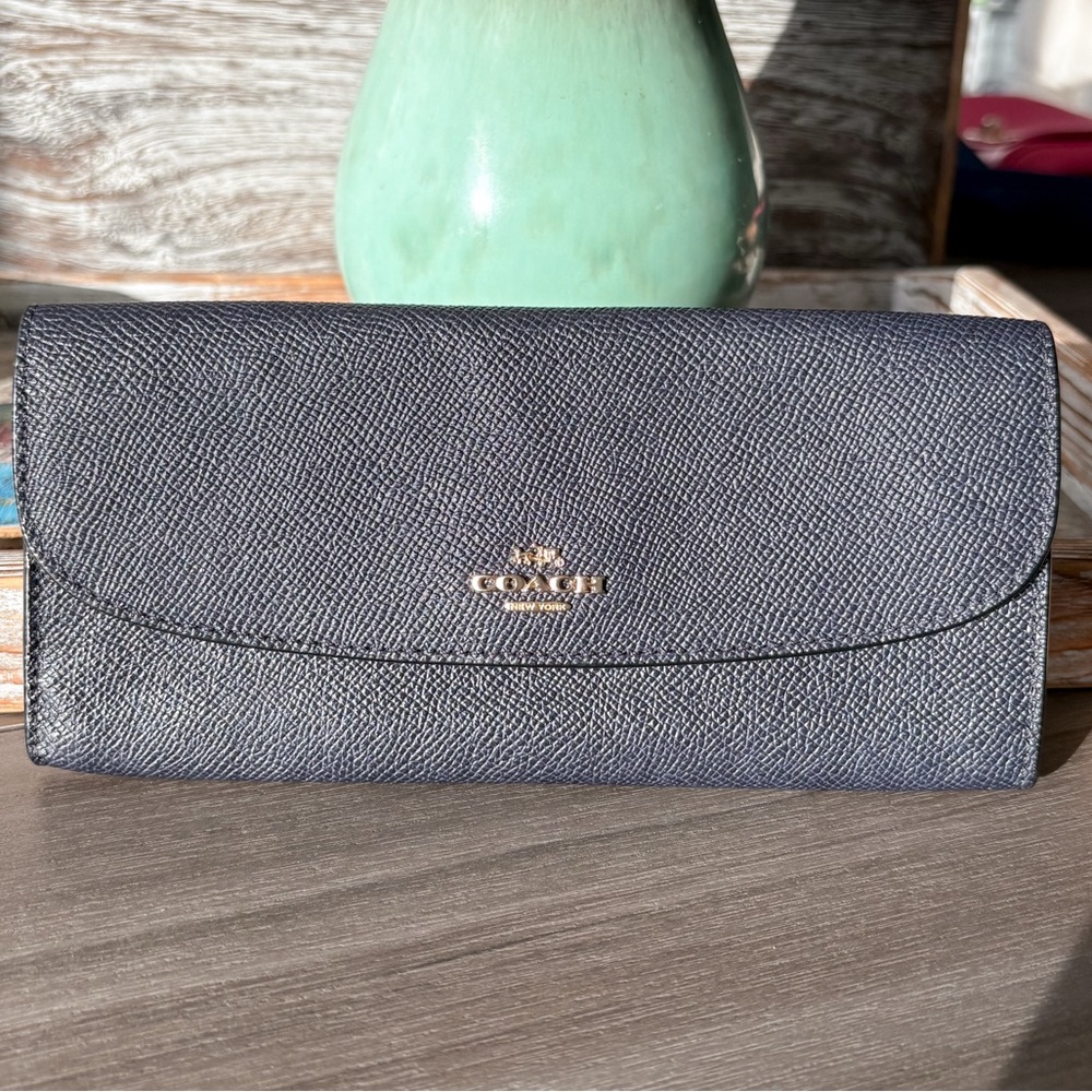 Coach Crossgrain Leather Slim Envelope Walket